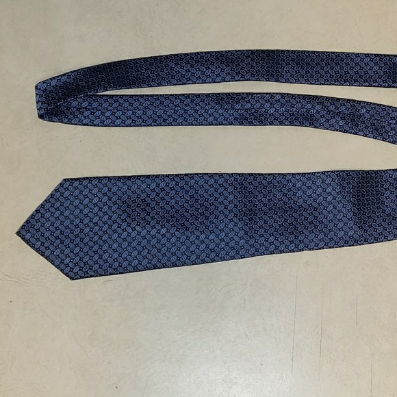Tie - Jones New York 100% Silk - Picture 2 of 3